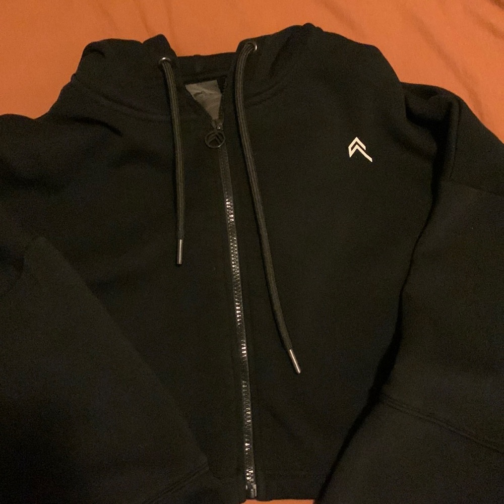 Oner active zip up cropped hoodie
